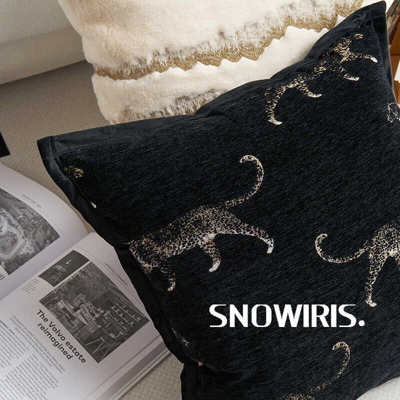 轻奢中古风抱枕套黑豹客厅沙发靠枕样板间高级感软装靠包床上腰靠