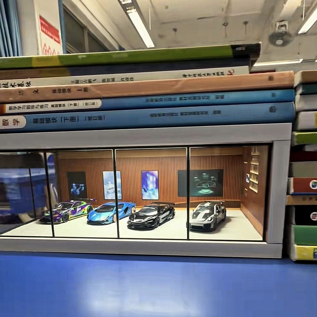 车模minigt车库展示盒摆件桌面车模型收纳盒小比例1:64车库停车场