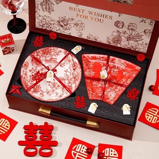 中国风碗盘套装高级感拼盘组合火锅备盘子送礼红色团圆饭碗碟餐具