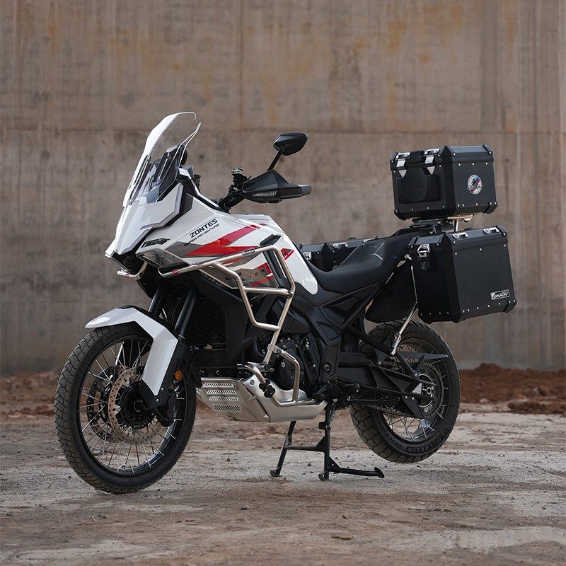 GD适用升仕F三箱边包护杠边箱尾箱保险杠改装件软包