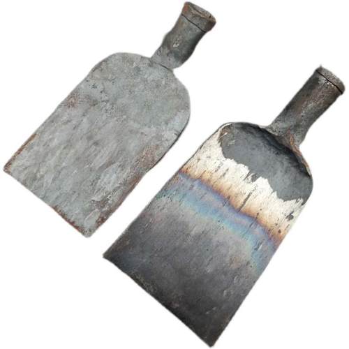 手工锻打拍戏专用古老农用工具钢锹铁锨方锹塘泥锹挖土种地铁锹铲