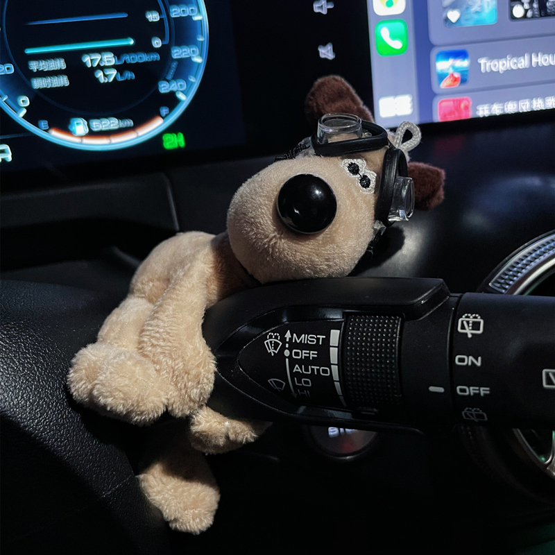飞行员小狗狗汽车怀挡雨刮器装饰车载方向灯挂件心情物挂饰