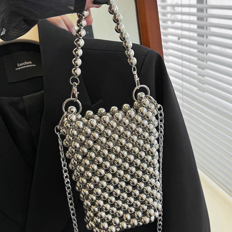 拍照好看的包包女新款网红百搭串珠包小手拎N包珍珠链条斜挎手机