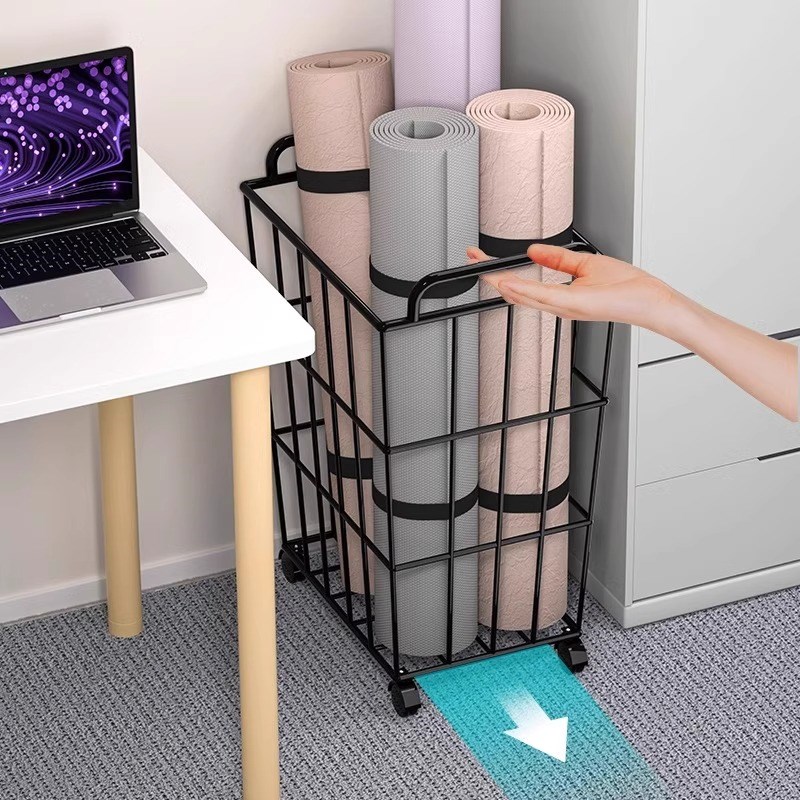 瑜伽垫收纳筐家用健身器材收纳篮运动收纳羽毛球置物夹缝收纳架筐