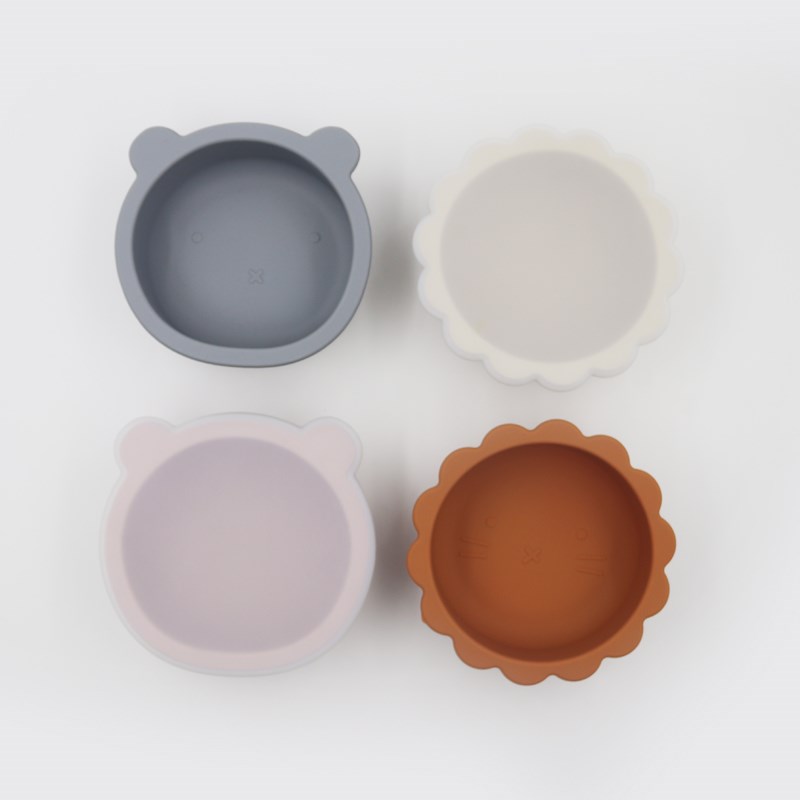 宝宝一体式吸盘碗带硅胶透明盖儿童硅胶卡通熊餐具婴儿学吃饭餐碗