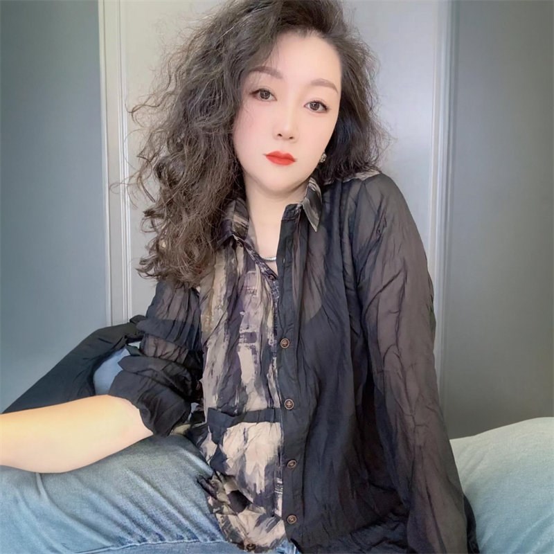 欧货春秋新款长袖丝麻宽松u衬衫女洋气拼色撞色港风打底衬衫小衫