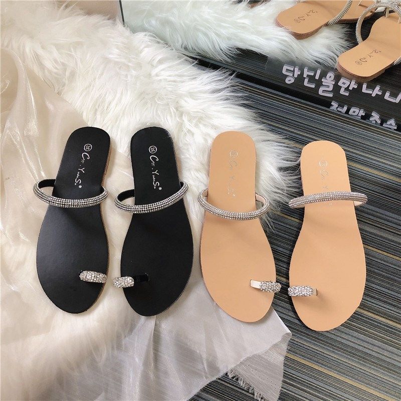 水钻平底套趾一字拖鞋女夏外穿2024年新款法式凉拖仙女风度假凉鞋