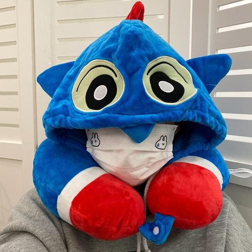 卡通蜡笔小新连帽U型枕办
