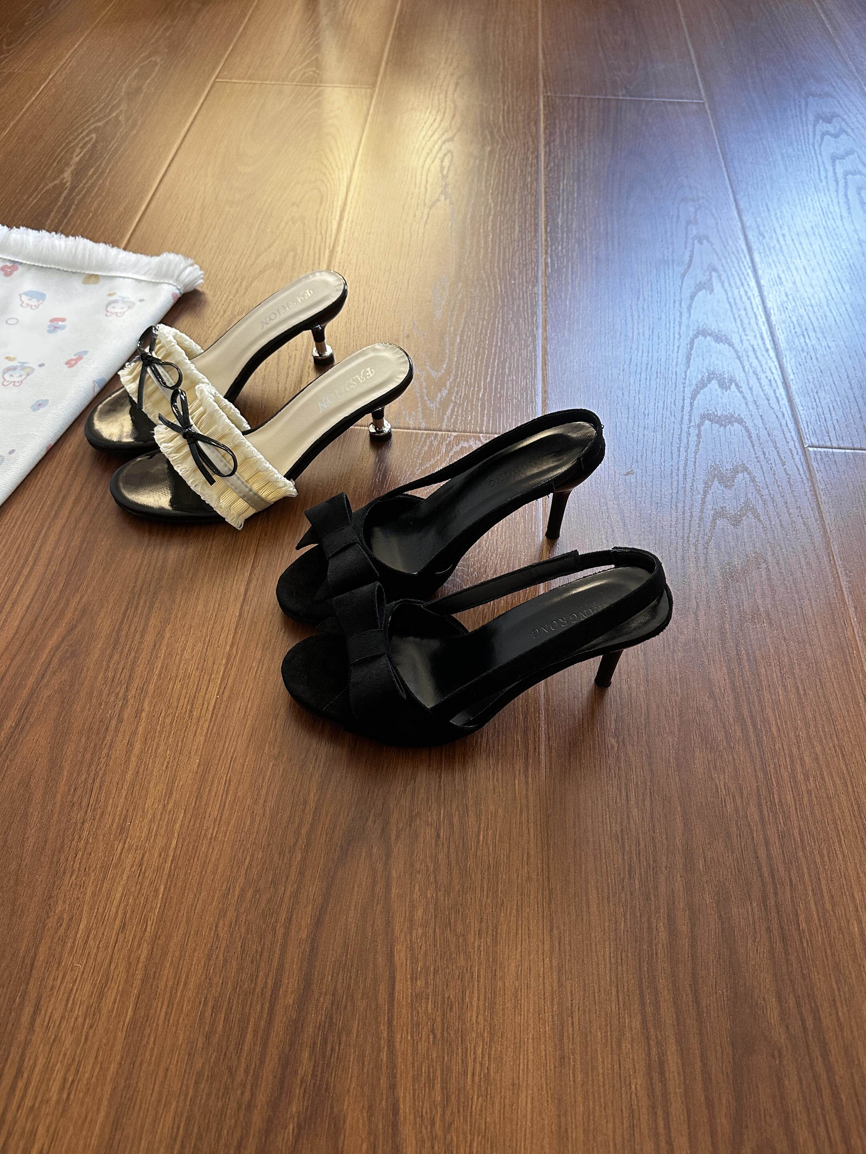Wedge Bow-Knot Sandals with Thick Sole & High Heels - Buy from Taobao, China | Shopme Agent