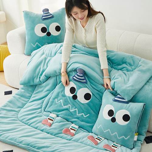 汽车上靠枕加厚双面牛奶绒抱枕被子两用办公室午休枕头二合一折叠