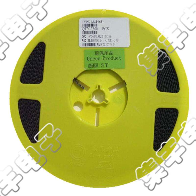 D882 足3A SOT-89 音频功放开关 晶体三极管2SD882 贴片三极管