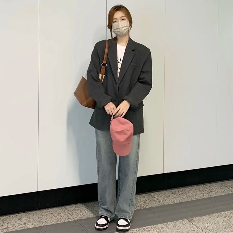 高级感灰色西装外套女春秋季新款韩版小个子宽松显瘦气质休闲西服