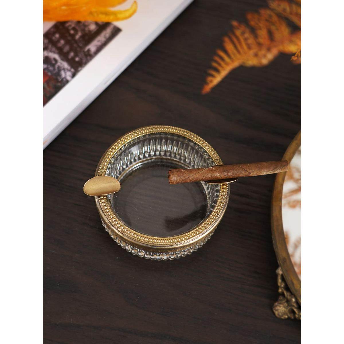 费灵家居欧式简约进口手工覆古黄铜玻璃个性家用小号茶几烟灰缸