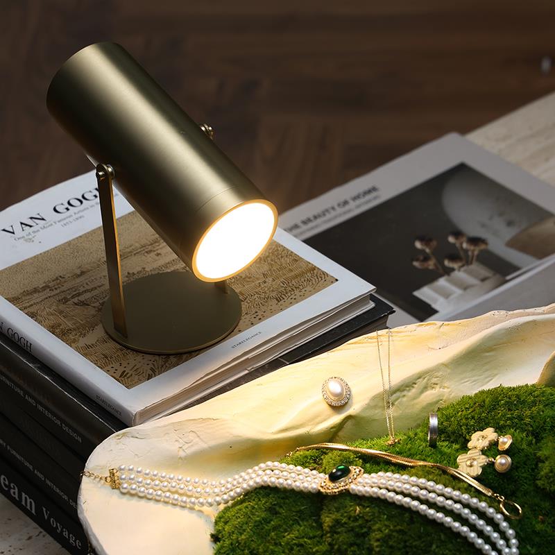 气形上中古风充电头氛灯金属床酒级吧别墅MCX餐桌高感拨杆小台灯