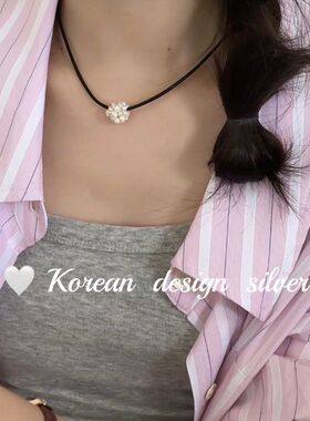 鑫葆康锁骨黑色珍珠纯银花球皮绳