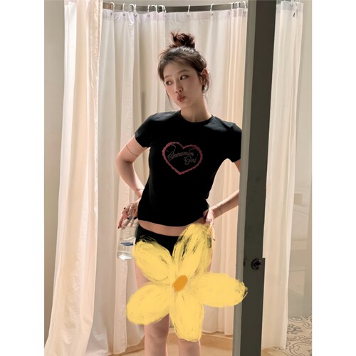 韩系爱心字母印花圆领正肩女T恤