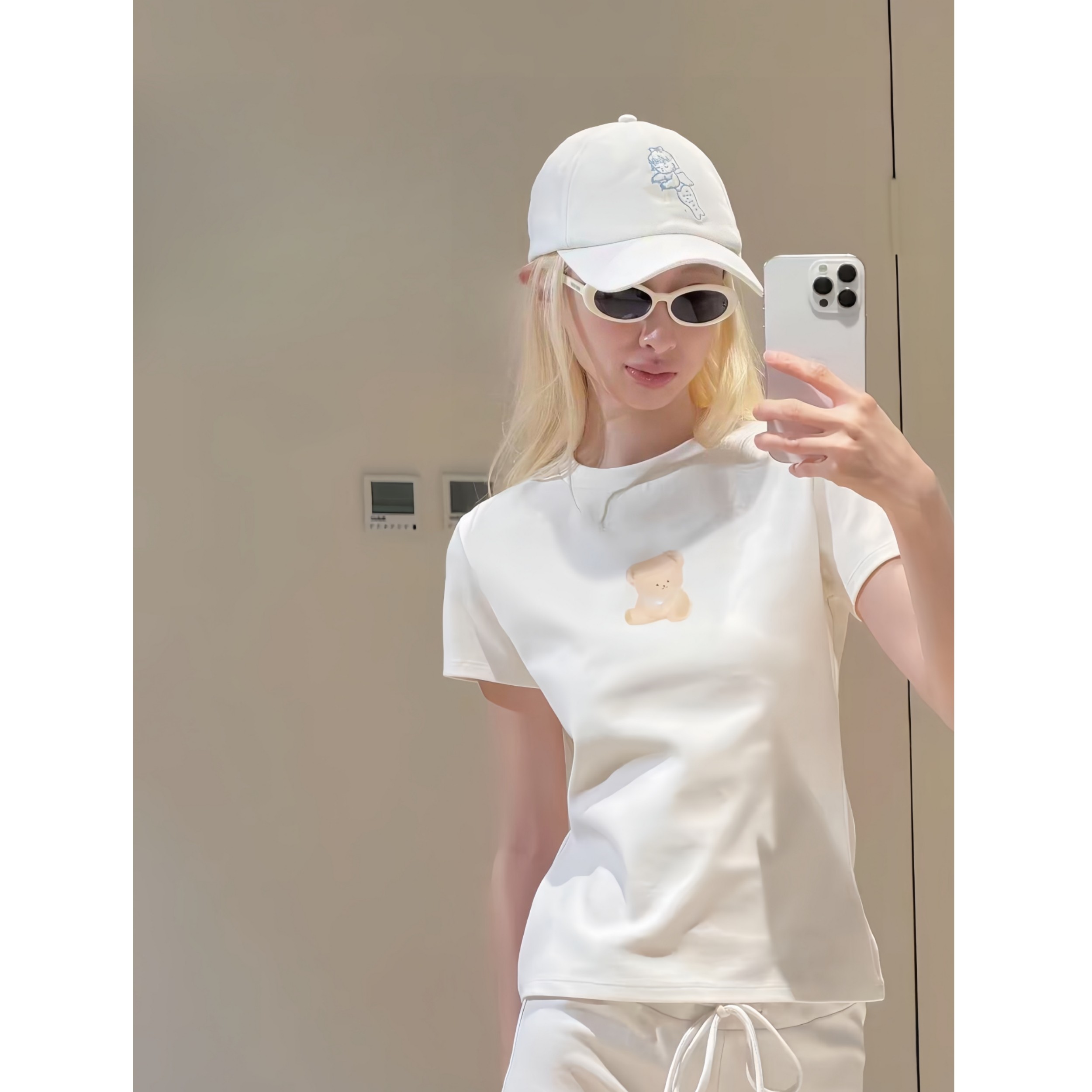 夏日清纯系 小奶熊印花正肩短袖t恤显瘦收腰纯棉甜美可爱女短款夏,女装/女士精品,T恤,淘宝优惠券,粉丝福利购,淘宝优惠卷