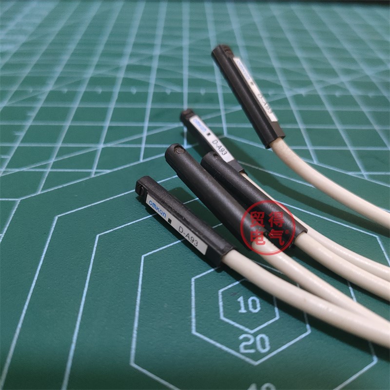 D-A93沪工CHIIB气缸磁性开关传感器感应D-Z73接近开关OMKQN