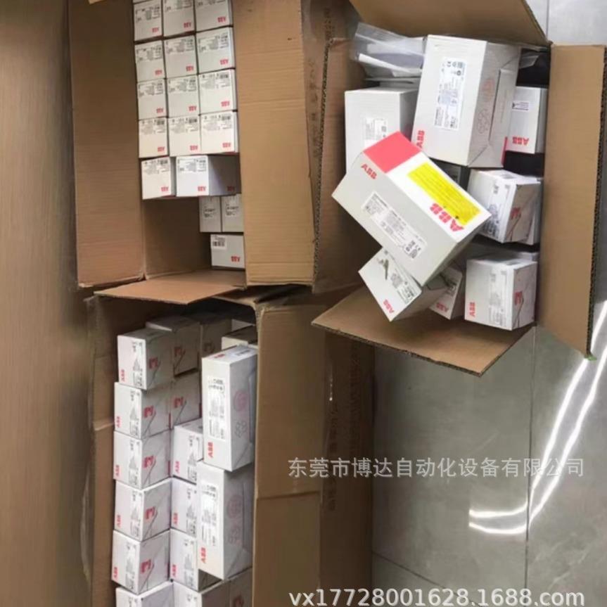 CPM810 全新现货质保一年顺丰包邮原装正版议价PLC