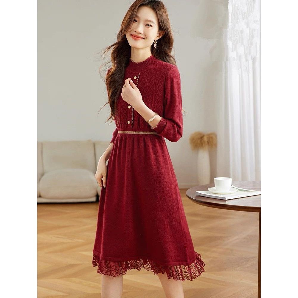 秋冬配大衣的内搭连裙2025