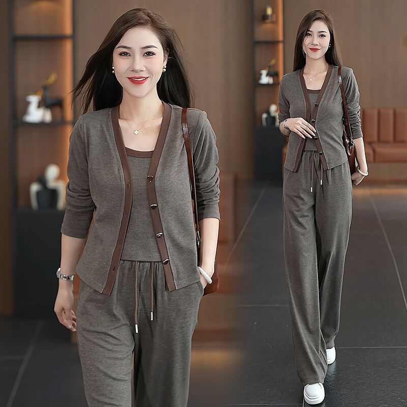 春秋时尚休闲套装女2025新款小个子韩版洋气减龄开衫阔腿裤三件套