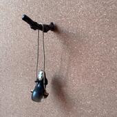 1套无脸男荡秋千创意图钉按钉千与千寻墙装 饰毛毡板软木板挂钩钉