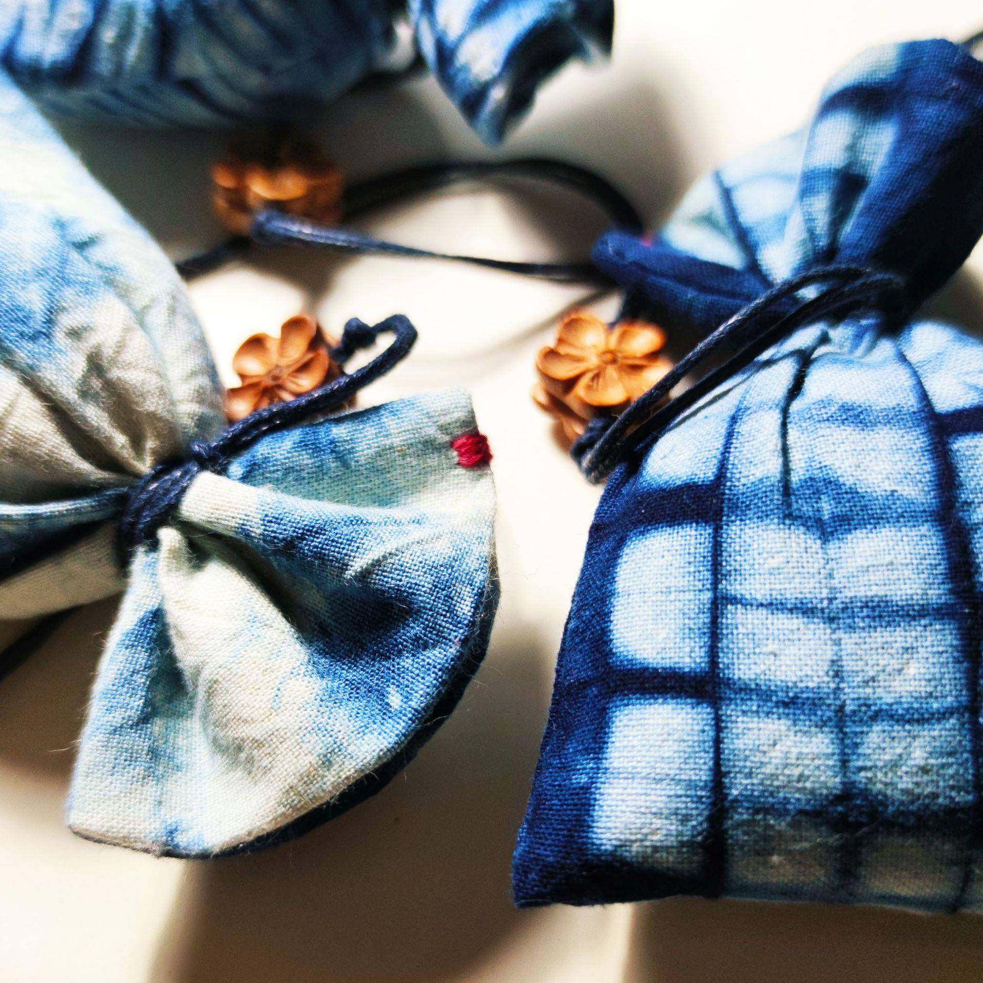 ALI6蓝染古风香包香囊空袋迷你手工植物草木染扎染车挂包挂饰首饰