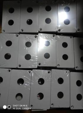 按钮盒 BX216MM 2孔黄色按钮盒 16大按钮和指示灯专用高质量白色