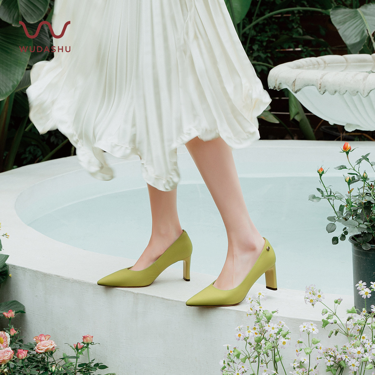 吴大叔2025秋冬春通勤不累脚尖头高跟鞋真皮粗跟显瘦女鞋时尚单鞋