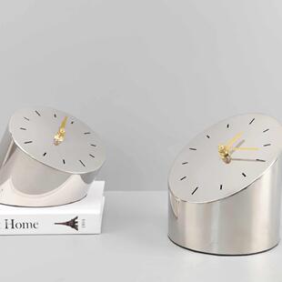 样板房 欧式 书房 饰品入口客厅 无障碍豪华异形金属钟几何钟装