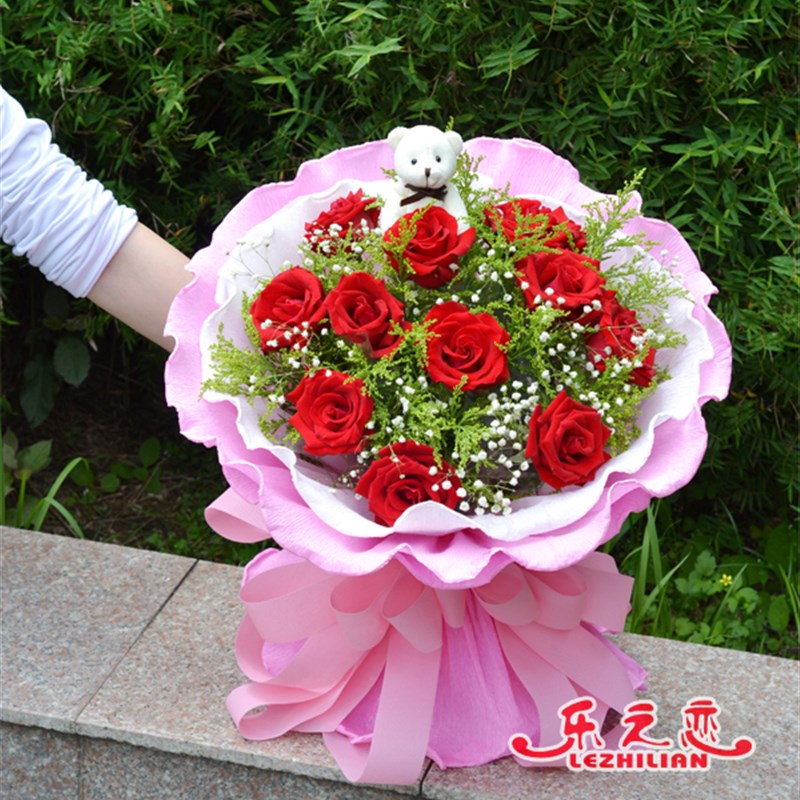 11朵红玫瑰成都鲜花速递天津济南北京送花西安鲜花长沙花店沈阳