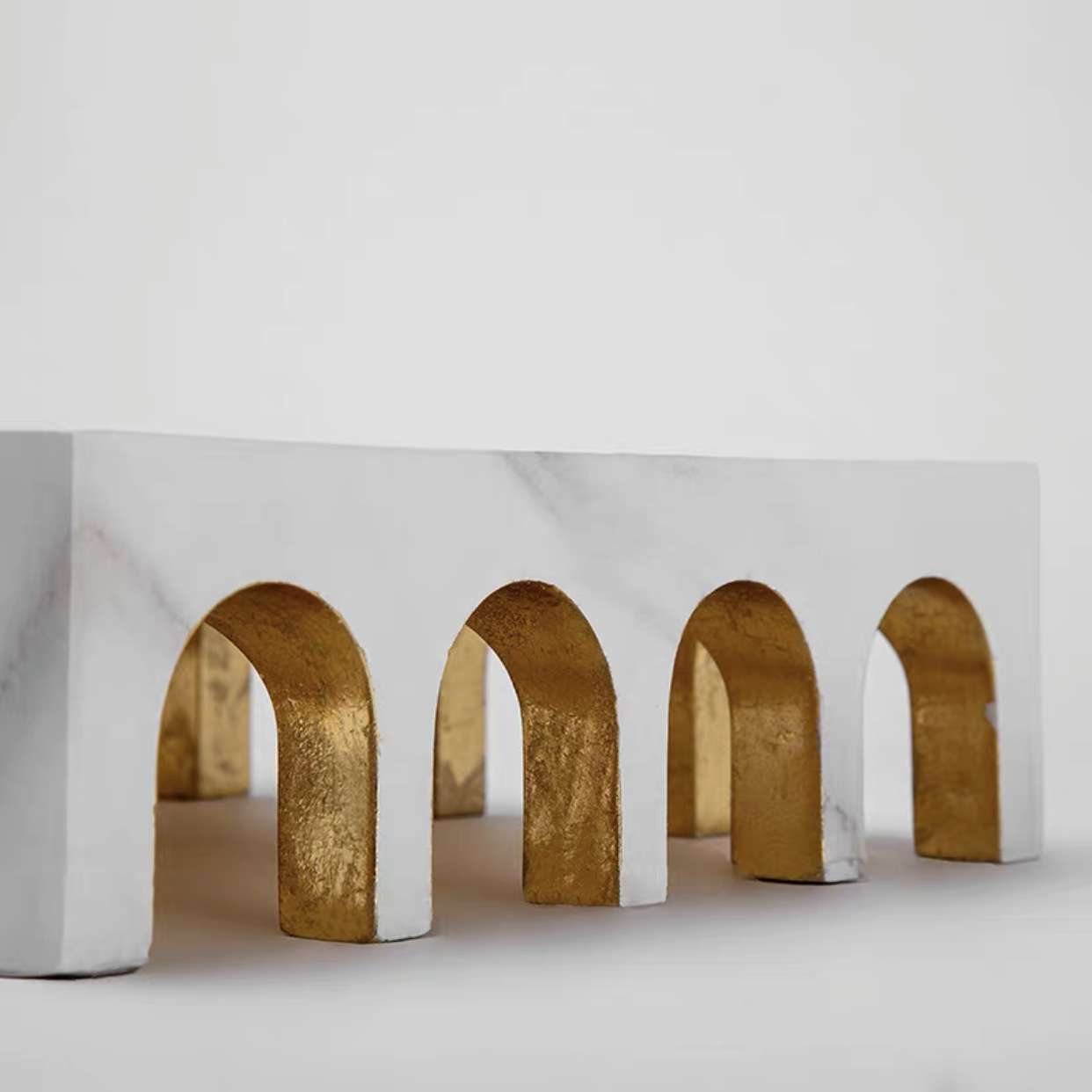 {活动价}新品创意白色拱门艺术摆件家居餐桌果盘树脂工艺品家居装