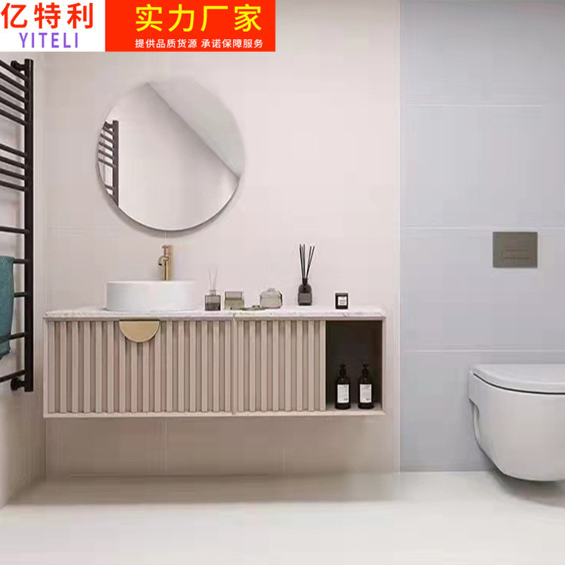 奶油色米白奶白侘寂风瓷砖卫生间厨房地砖纯色墙砖仿古砖600x1200