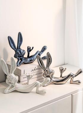 网红卡通兔子摆件轻奢家居客厅电视柜酒柜入户玄关创意装饰高级感