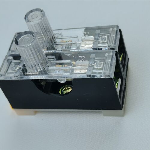 机械手常用保险丝座含保险丝FUSE BOX保险丝座(10A)B6X30/FS-101