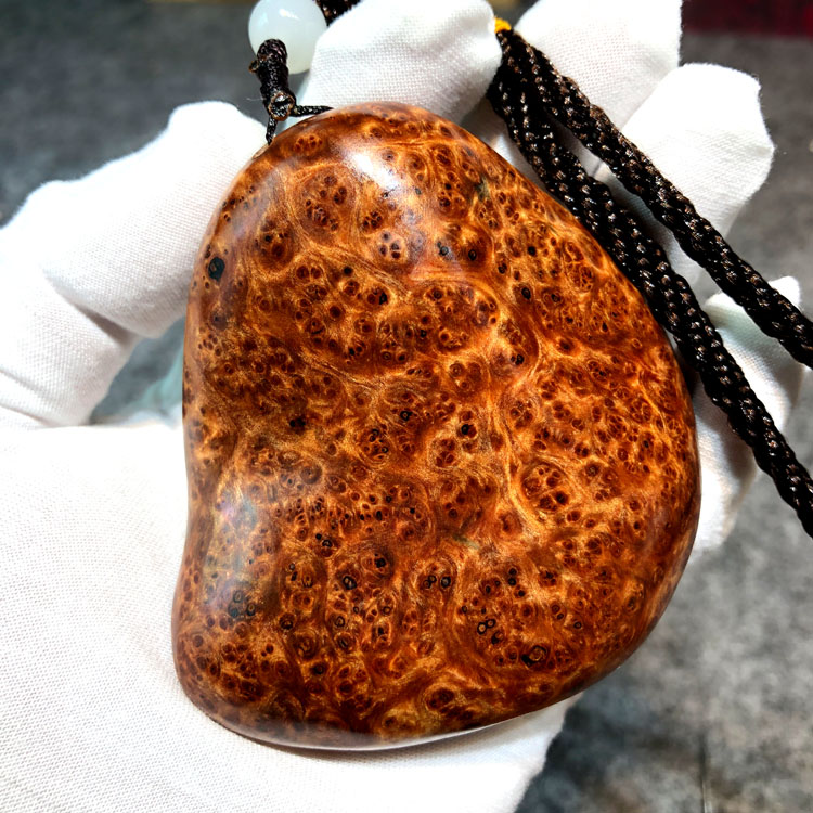 崖柏手把件四川凉山料原木随型满瘤疤陈化老料挂件木雕工艺品小件