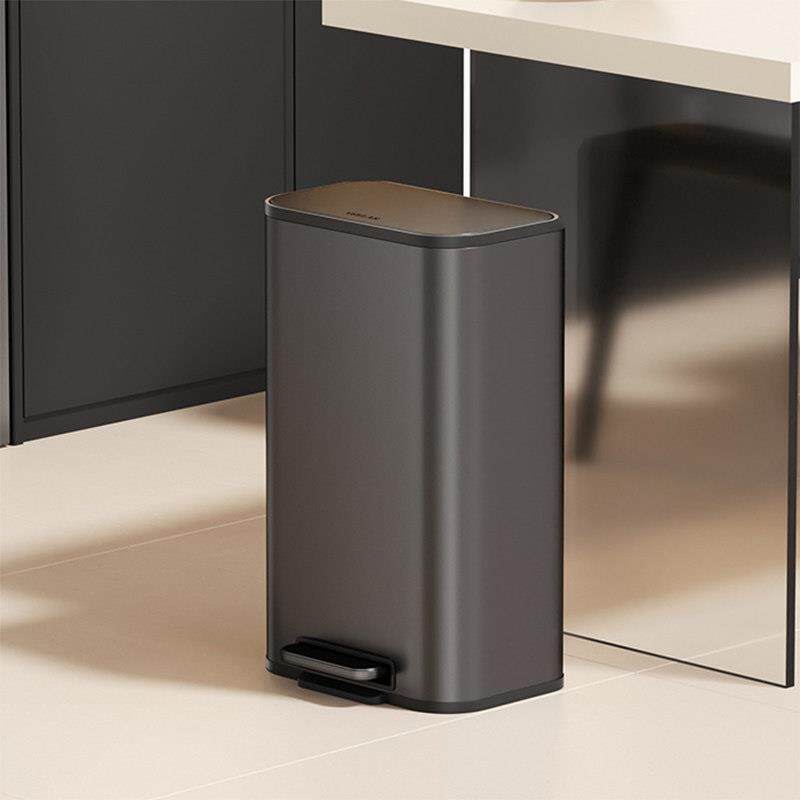 意式厨房脚踏垃圾桶 大号大容量新款脚踩家用客厅轻奢高档不锈钢