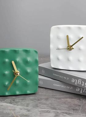 13303现代简约创意时居钟摆书件桌面座钟样板房家客厅玄关 房 软
