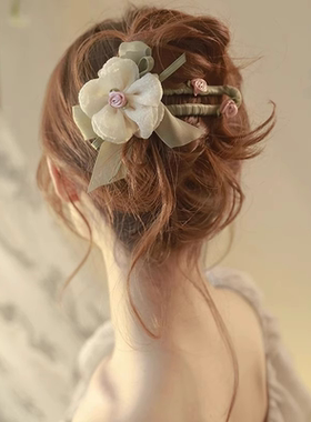森系气质花朵一字抓夹女2025新款高级感发夹后脑勺超仙鸭嘴夹头饰