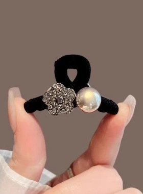 高级感轻奢植绒珍珠刘海抓夹小号公主头发量少半扎发发夹2025新款