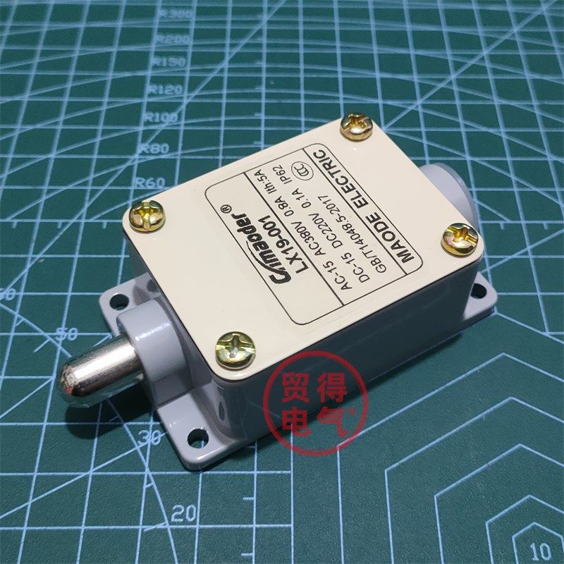 LX19-001系列行程开关111 121限位开关微动开关LXK3