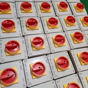 防水开关盒 20A25A32A40A63A80A 负荷隔离开关盒 负载断路开关盒