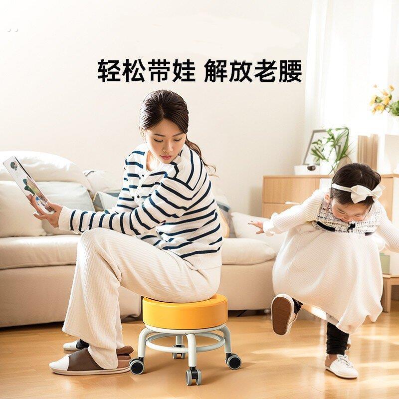 滑轮矮凳万向轮小凳子静音家用儿童学步凳擦地换鞋小板凳带娃神器