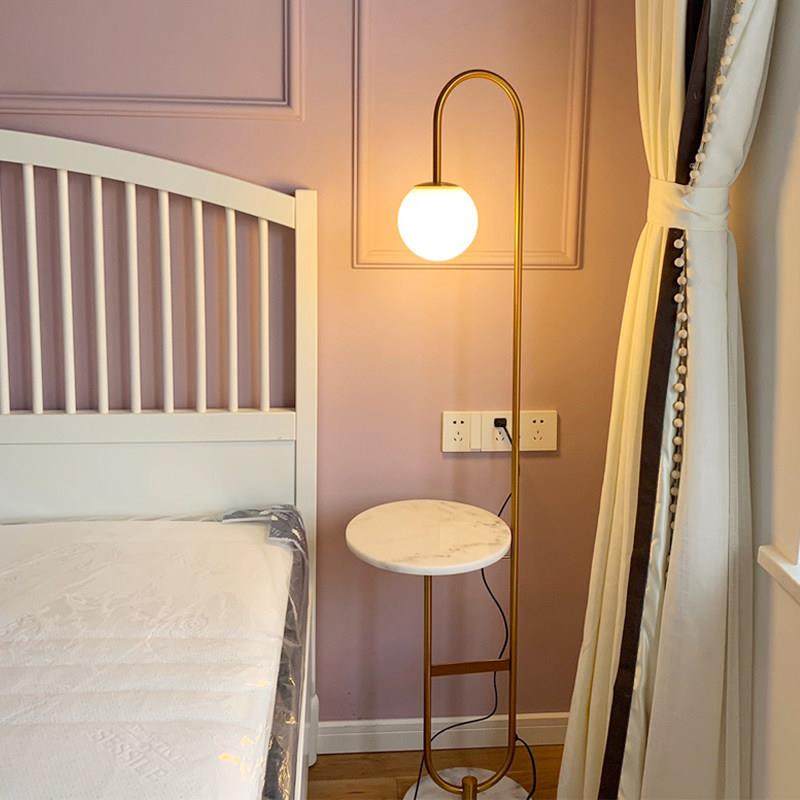 北欧落地灯ins风卧室床头柜灯一体极简轻奢客厅钓鱼茶几立式台灯