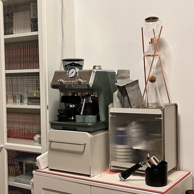 in防尘杯子收纳置物架水吧双层台面餐桌茶具橱柜咖啡玻璃杯架子