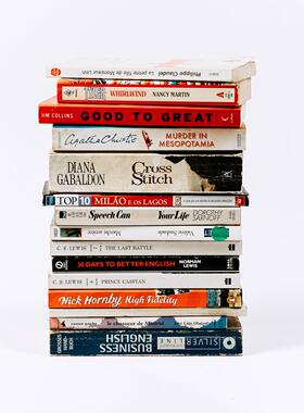 旧英文书复古装饰创意摆件拍照道具古董书咖啡馆橱窗婚礼婚庆布景