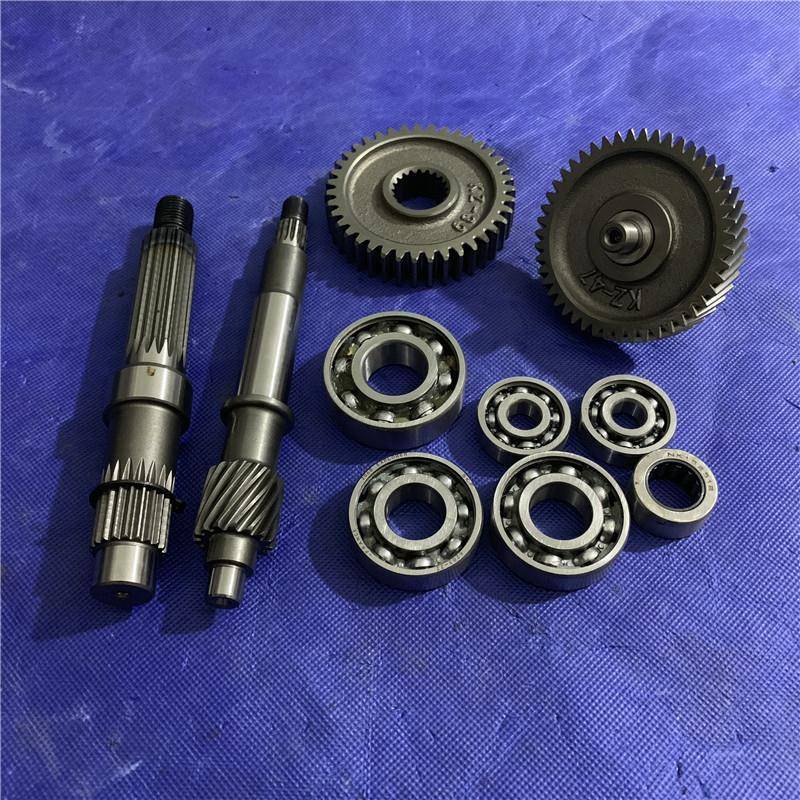 林海LH100T-12U雅摩托车尾牙齿齿轮箱套齿后轴轴承 齿轮箱盖配件
