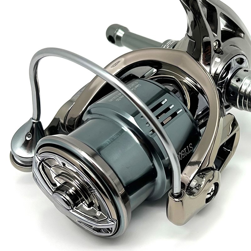 万奎士纺车轮全金属远投路亚轮打黑海钓矶钓鱼线轮双摇臂翠鸟微物