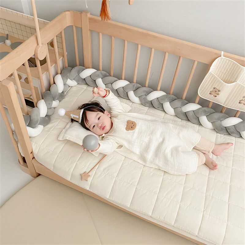 婴儿床床围麻花围栏软包防撞条新生儿童床围拼接床靠装饰床上用