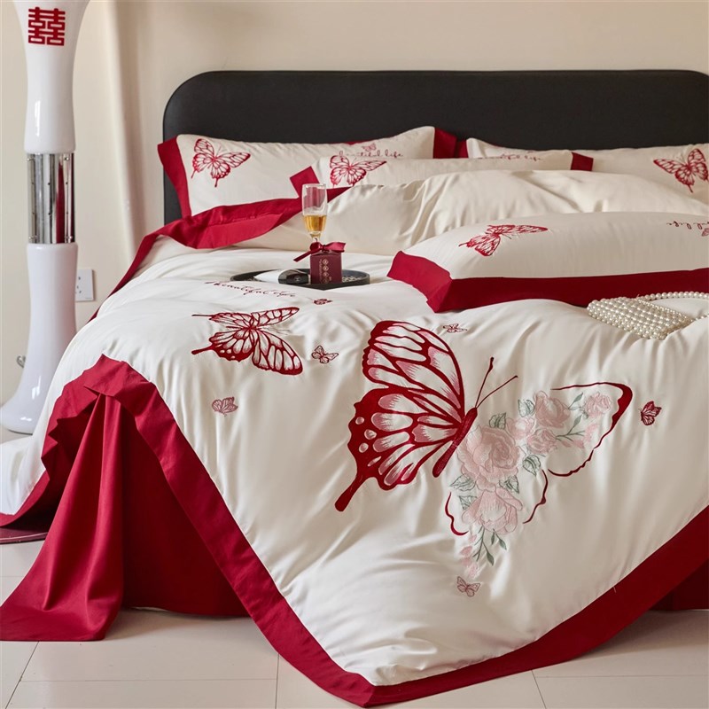 高档浪漫婚礼结婚四件套大红色新婚床单被套婚庆床上用品婚房陪嫁